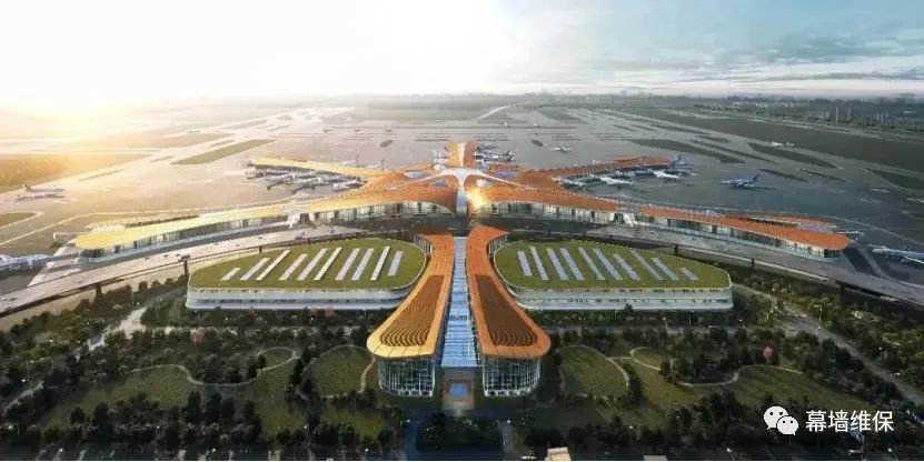 大興國際機場的華潤置地中心幕墻玻璃更換項目